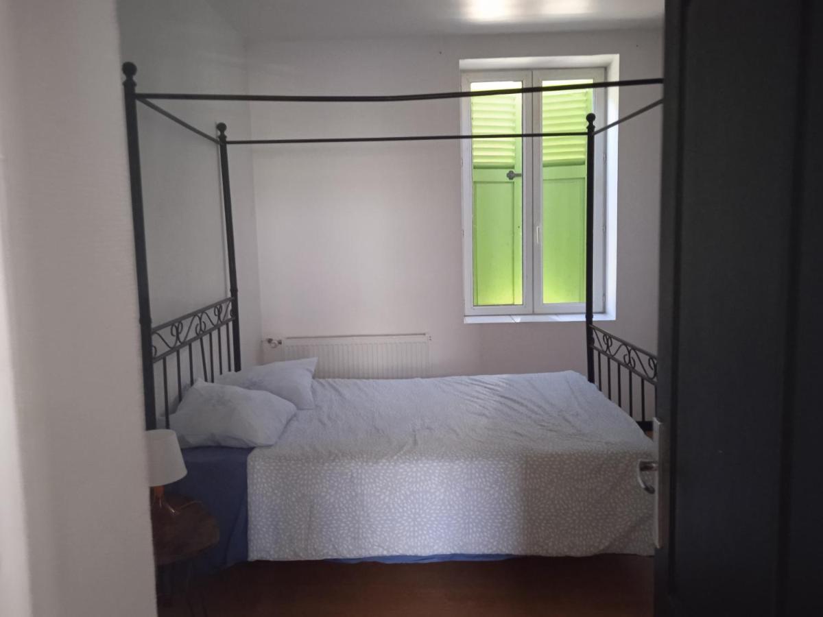 Logement Frontiere Du Luxembourg Nilvange Eksteriør bilde
